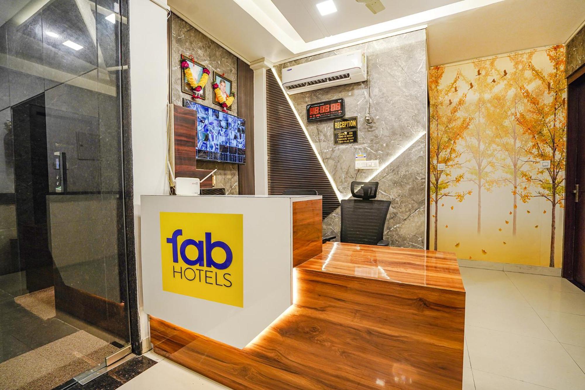 Fabhotel Ts Inn Faithfulganj Zewnętrze zdjęcie